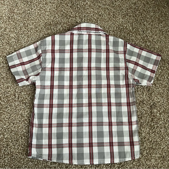 Quad Seven Red, Gray, & White Plaid Button Up Short Sleeve Size 3T - Picture 4 of 4